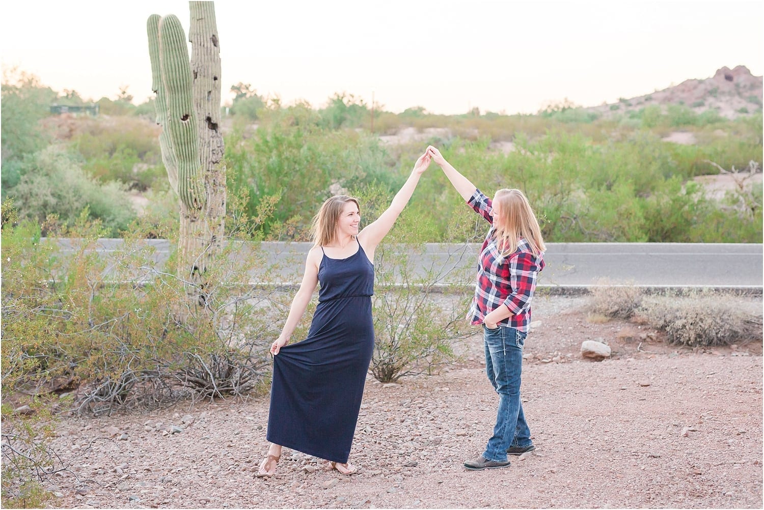 Phoenix Wedding Photographer | Papago Park Engagment