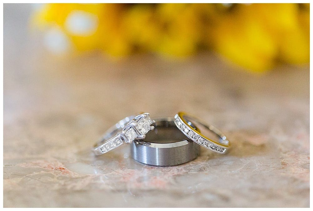 superstition manor wedding, wedding ring pictures