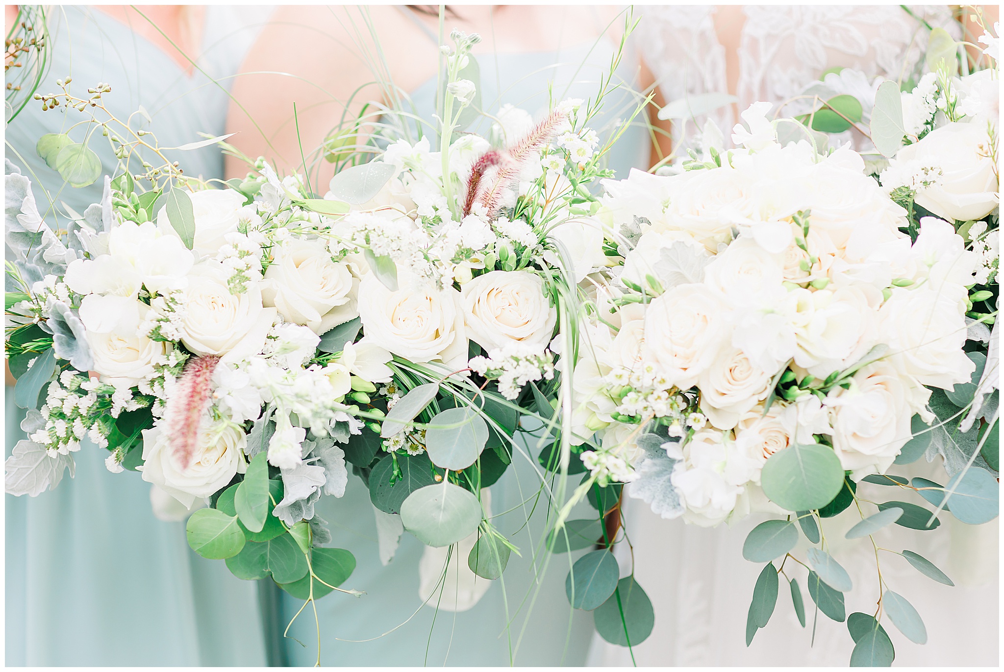 wedding bouquet florals